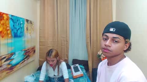 Snapshot of girl_destroy chatting on October 3, 2025, 6:27 pm adara y feelipe very hot sexy couple online show from October 3, 2025, 6:27 pm