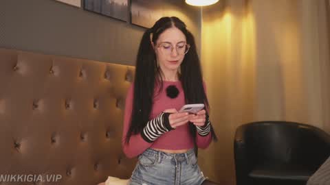 Snapshot of girl_i_am chatting on November 21, 2025, 12:04 pm Nikki online show from November 21, 2025, 12:04 pm