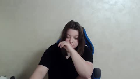 girl_leya online show from December 31, 2024, 5:55 am