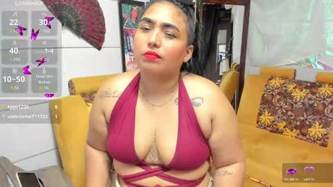 girl_luna_ online show from October 8, 2025, 10:29 pm