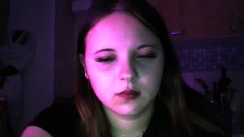 Snapshot of girl_shy07 chatting on December 2, 2025, 8:04 pm girl_shy07 online show from December 2, 2025, 8:04 pm