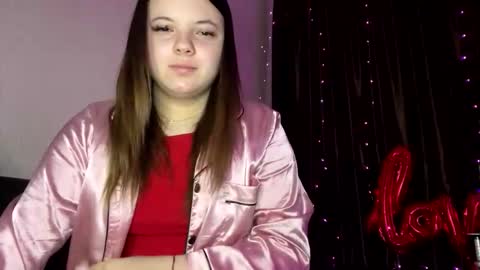 girl_shy07 online show from February 13, 2026, 7:10 pm