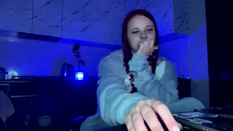 Snapshot of girl_shy07 chatting on April 16, 2026, 9:39 pm girl_shy07 online show from April 16, 2026, 9:39 pm
