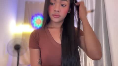 queen ronna online show from November 20, 2025, 6:51 pm