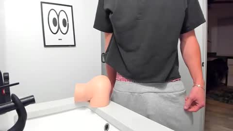 Snapshot of girlcontrol chatting on November 29, 2025, 5:54 am girlcontrol online show from November 29, 2025, 5:54 am