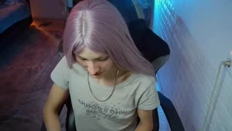 Seniya online show from July 22, 2026, 1:25 pm