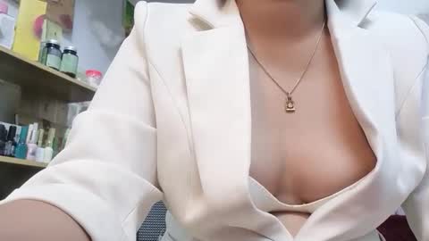 girlhanoi online show from December 16, 2025, 8:58 pm