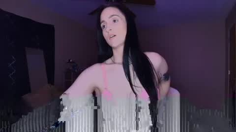 Snapshot of girlofurdreamsxxxxox chatting on July 12, 2026, 7:38 pm Camille online show from July 12, 2026, 7:38 pm