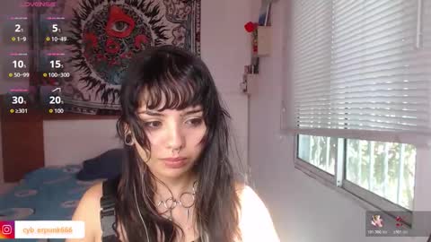 Snapshot of girlredkush chatting on June 1, 2026, 1:02 pm Ann online show from June 1, 2026, 1:02 pm