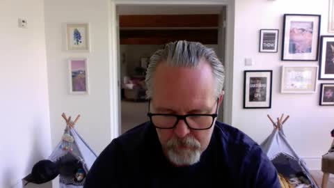 Snapshot of girlsandbikes chatting on April 28, 2026, 12:10 pm girlsandbikes online show from April 28, 2026, 12:10 pm