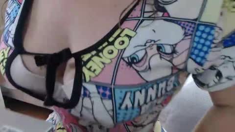 Snapshot of girlvictoria chatting on November 27, 2025, 2:19 pm Victoria online show from November 27, 2025, 2:19 pm