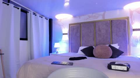     online show from March 21, 2026, 10:20 am