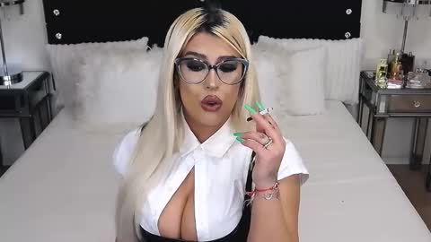 Giselle online show from March 1, 2026, 11:56 am