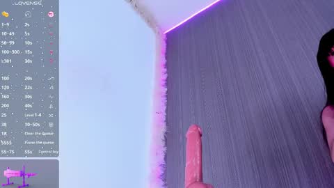gisellove01 online show from May 10, 2026, 4:17 am