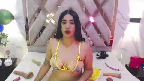 Snapshot of giselslut chatting on June 23, 2026, 5:00 pm giselslut online show from June 23, 2026, 5:00 pm