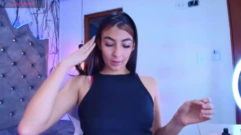 Snapshot of gissel__ chatting on December 15, 2025, 12:31 pm gissel online show from December 15, 2025, 12:31 pm