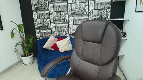 Snapshot of gissel_angel chatting on February 24, 2025, 8:14 pm Gissel angel online show from February 24, 2025, 8:14 pm