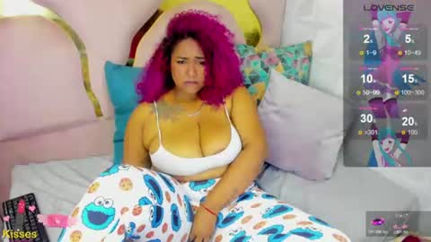 Snapshot of gisselle_hh chatting on July 3, 2026, 5:08 pm Gisselle online show from July 3, 2026, 5:08 pm