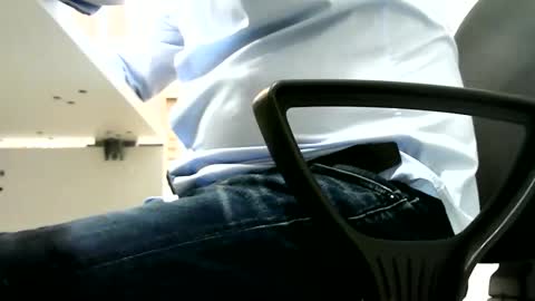 gitano691 online show from November 4, 2025, 12:48 pm