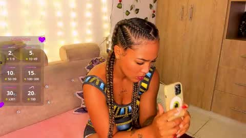 Snapshot of giuliacash chatting on December 19, 2025, 12:12 pm GiuliaCash online show from December 19, 2025, 12:12 pm