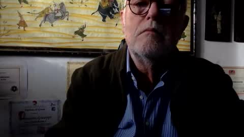 giutomma930394 online show from November 6, 2025, 2:07 pm