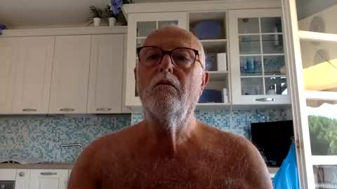 Snapshot of giutomma930394 chatting on June 20, 2026, 12:30 pm giutomma930394 online show from June 20, 2026, 12:30 pm