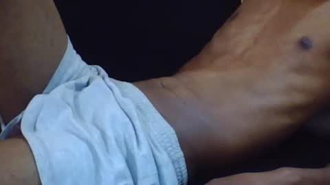 Snapshot of give_us_pleasure chatting on March 6, 2025, 12:09 pm give_us_pleasure online show from March 6, 2025, 12:09 pm