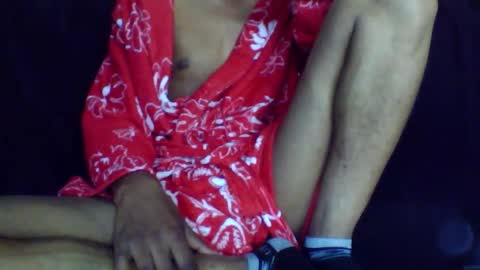 Snapshot of give_us_pleasure chatting on November 13, 2025, 7:29 am give_us_pleasure online show from November 13, 2025, 7:29 am