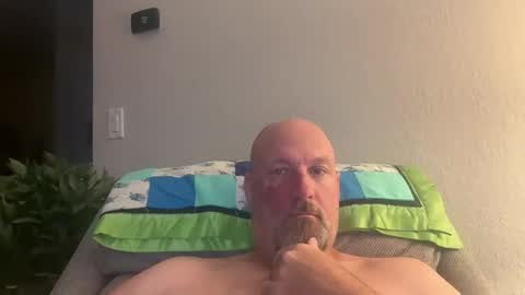 giveitup193 online show from May 3, 2026, 1:00 am