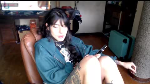 Snapshot of givenom chatting on October 9, 2025, 8:29 pm dirtyvenom online show from October 9, 2025, 8:29 pm