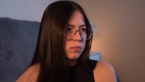 Agness online show from December 13, 2025, 9:42 pm