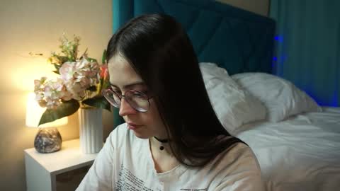 Agness online show from January 13, 2026, 2:33 pm