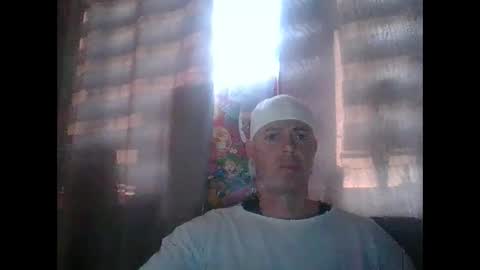 Snapshot of glanzer88999 chatting on December 13, 2024, 1:12 pm glanzer88999 online show from December 13, 2024, 1:12 pm