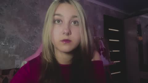 Snapshot of glenniekinney chatting on April 14, 2026, 1:06 pm Kelly online show from April 14, 2026, 1:06 pm