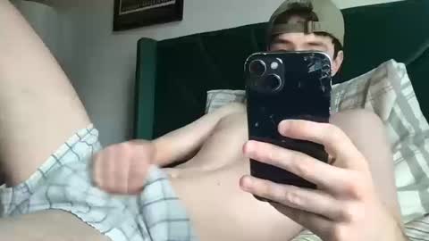 Gliss online show from October 11, 2025, 7:45 pm