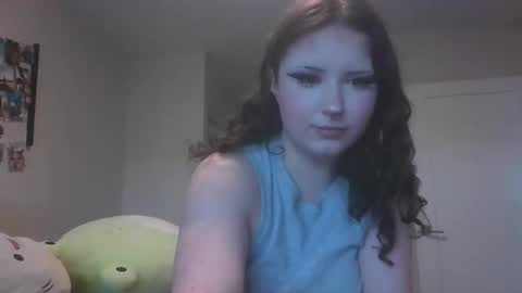 Snapshot of glitteredbrat chatting on September 22, 2025, 7:27 pm glitteredbrat online show from September 22, 2025, 7:27 pm