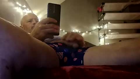 Snapshot of glizzy4u chatting on October 22, 2025, 10:59 am glizzy4u online show from October 22, 2025, 10:59 am