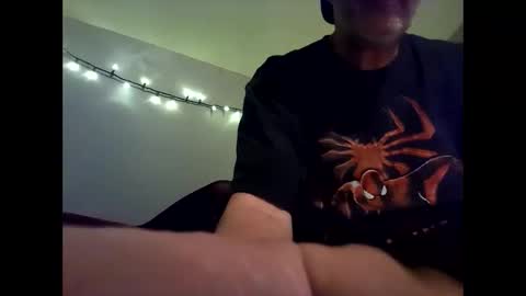 Snapshot of glizzy4u chatting on November 1, 2025, 3:25 pm glizzy4u online show from November 1, 2025, 3:25 pm