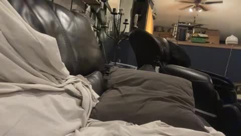 Snapshot of globalmovement chatting on March 24, 2026, 5:01 am globalmovement online show from March 24, 2026, 5:01 am