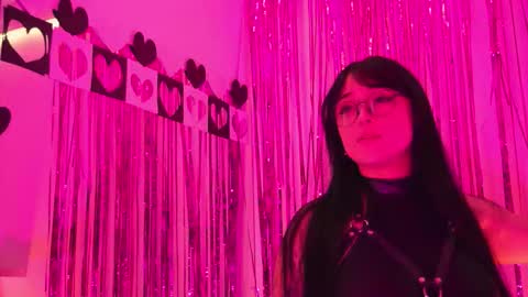 Mimi online show from February 23, 2026, 7:22 pm