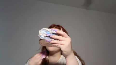 Snapshot of gloria_thomas chatting on March 6, 2026, 8:22 am gloria_thomas online show from March 6, 2026, 8:22 am