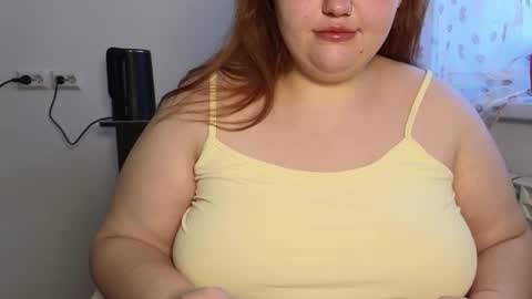 Snapshot of gloria_thomas chatting on March 19, 2026, 7:56 am gloria_thomas online show from March 19, 2026, 7:56 am