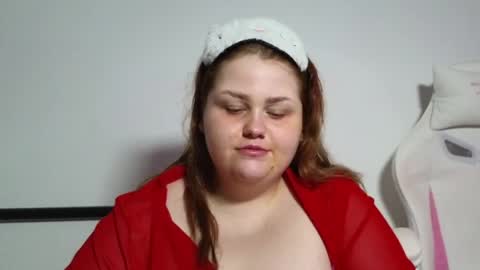 Snapshot of gloria_thomas chatting on March 25, 2026, 6:52 am gloria_thomas online show from March 25, 2026, 6:52 am