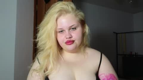 Snapshot of gloria_thomas chatting on May 30, 2026, 9:01 pm gloria_thomas online show from May 30, 2026, 9:01 pm