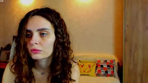 Snapshot of gloria_wood chatting on October 30, 2025, 3:35 pm Gloria Wood online show from October 30, 2025, 3:35 pm