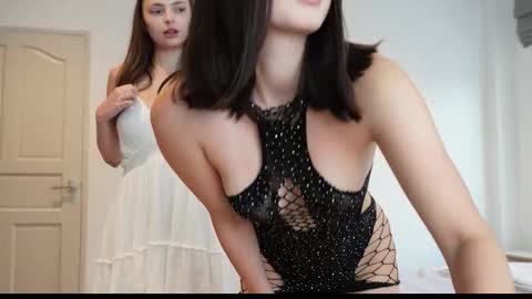 Gloria online show from October 31, 2025, 11:39 pm