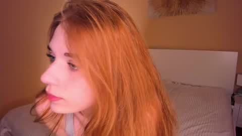 gloriaspace online show from May 13, 2026, 8:16 pm