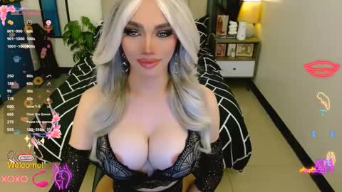 Snapshot of glorious_kim chatting on September 10, 2025, 4:45 am Kim - DONT FORGET TO FOLLOW AND GIME THUMBS UP online show from September 10, 2025, 4:45 am