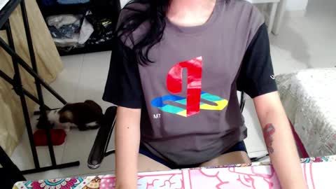 Snapshot of glowingecho chatting on December 30, 2024, 3:25 am glowingecho online show from December 30, 2024, 3:25 am