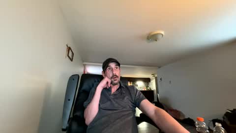 gmang4242 online show from February 26, 2026, 6:29 pm